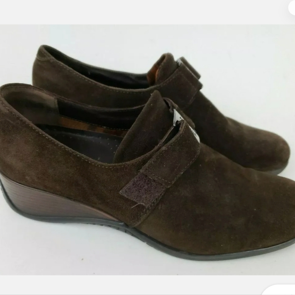 Aquatalia suede leather brown slip on mini wedge loafers sz 7 - Picture 1 of 9
